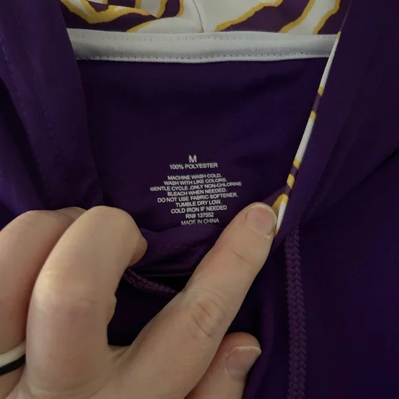 Women’s NFL Vikings sweatshirt - Picture 3 of 4